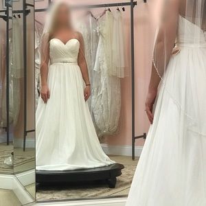 Size 8 wedding gown